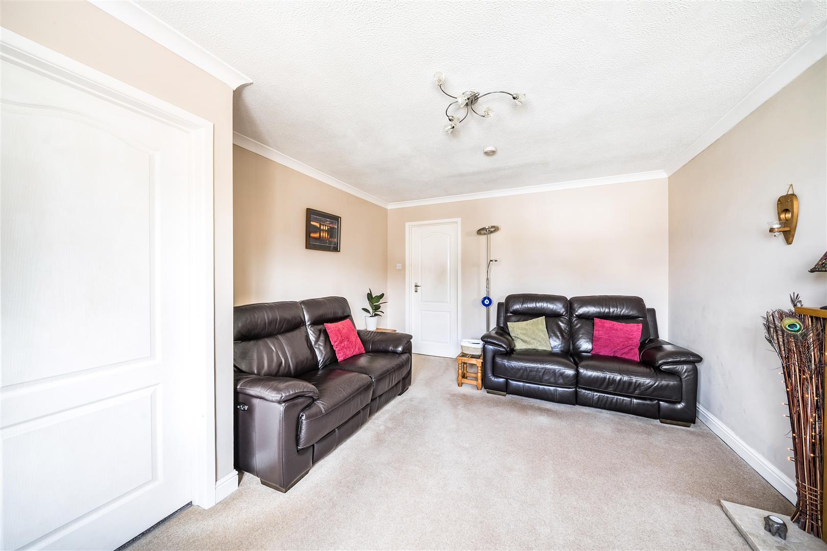 St Nicholas Close, Waunarlwydd, Swansea, SA5 4QB